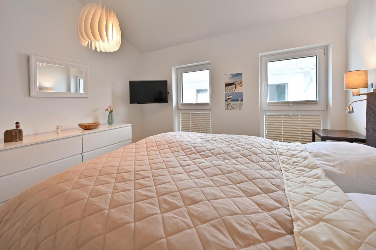 Ferienwohnung La Mola Glowe Luaran gambar